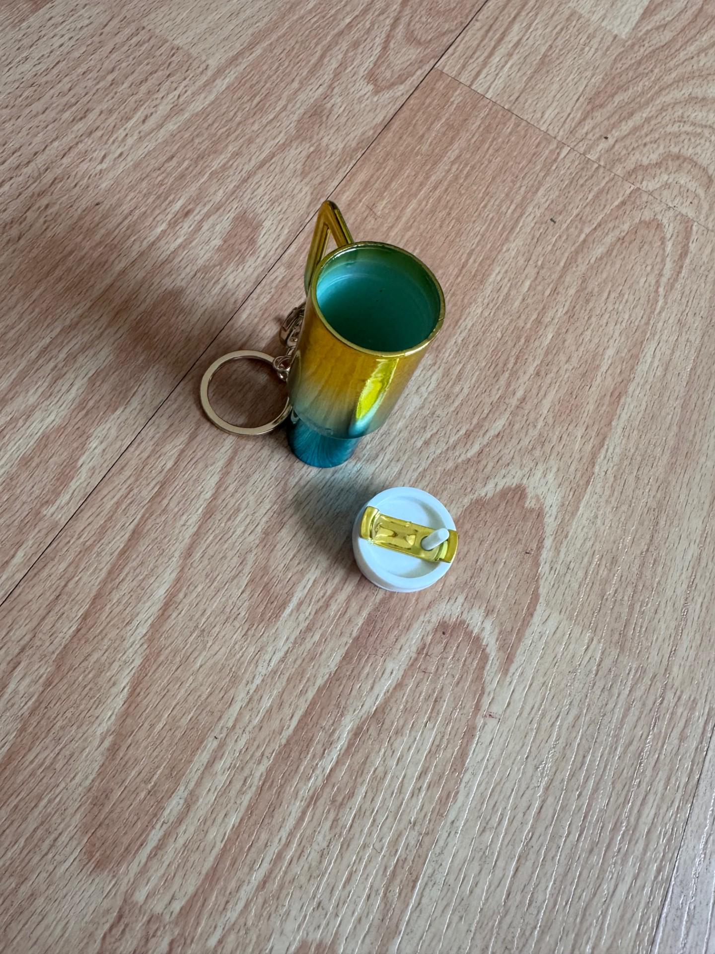 Porte-clés gobelet Tumbler – Accessoire Kawaii, , Cadeau Original, Idée Cadeau Mignon, Porte-clé Baume à Lèvres