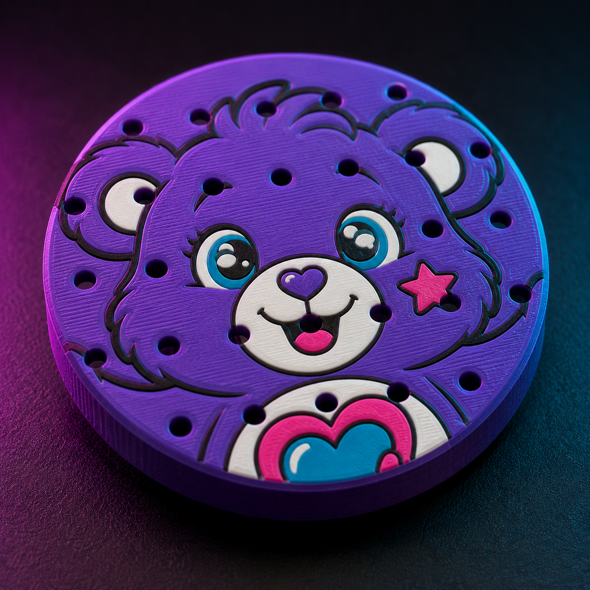 Détail de l’égouttoir Ours violet imprimé en 3D