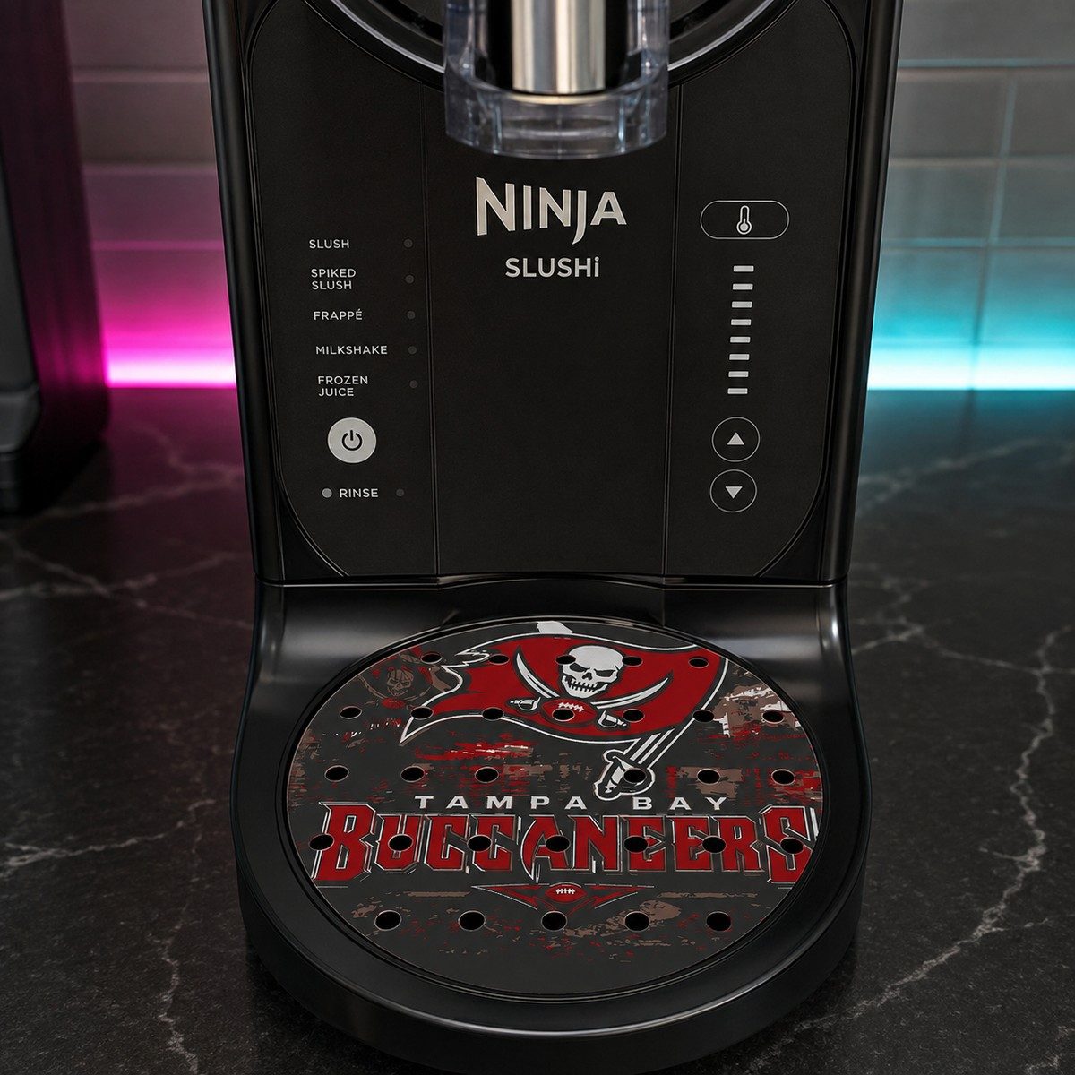 CLASSIC 2/5 – Égouttoir Tampa Bay Buccaneers – sur machine Ninja Slush